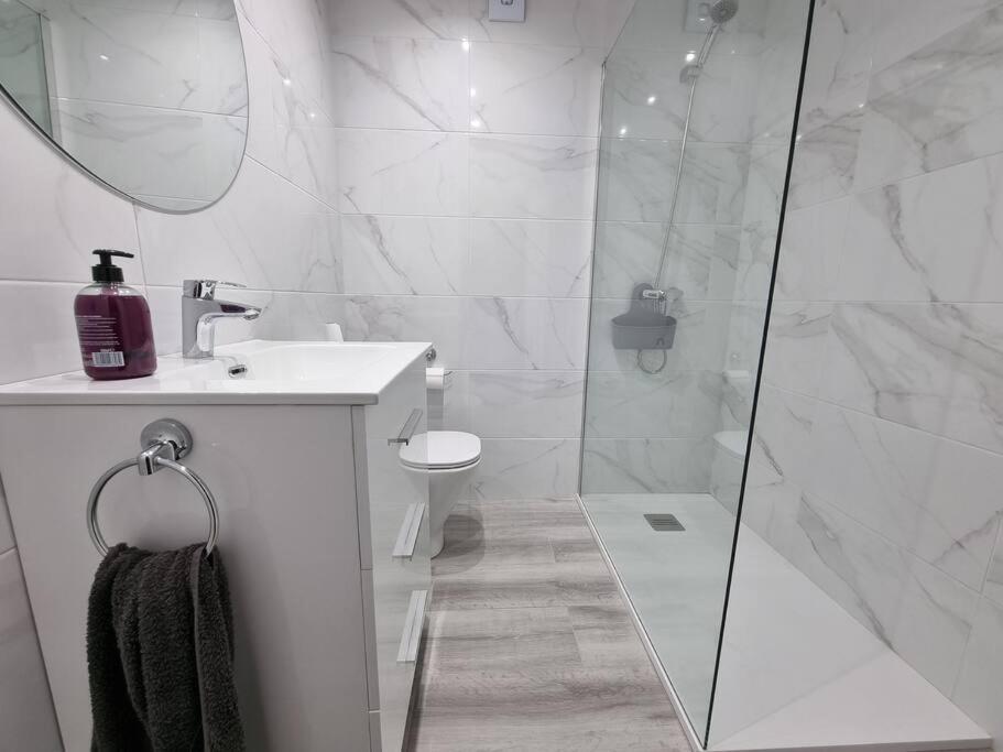 173A Amplio Apartamento Moderno Хихон Екстериор снимка